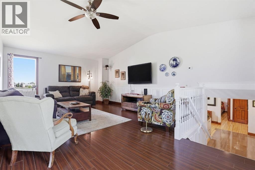 34 Oak Avenue — photo 11