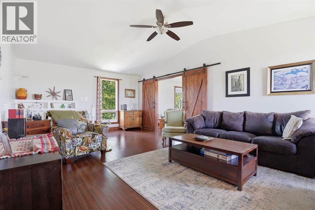 34 Oak Avenue — photo 13