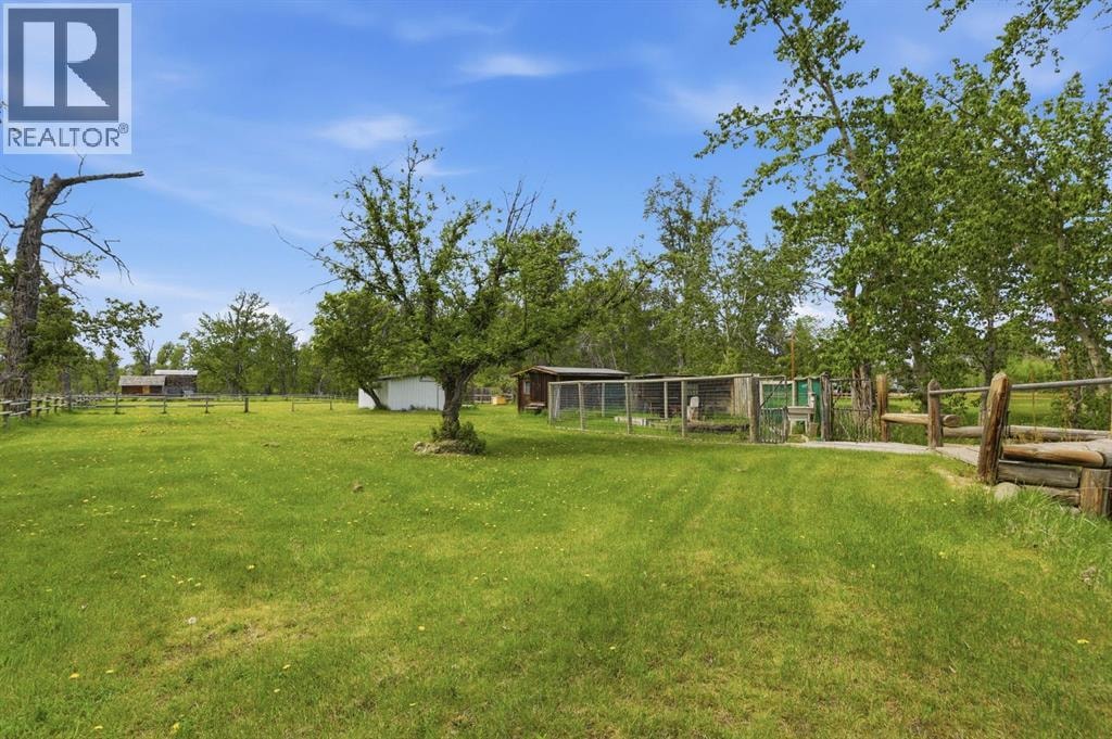 34 Oak Avenue — photo 42