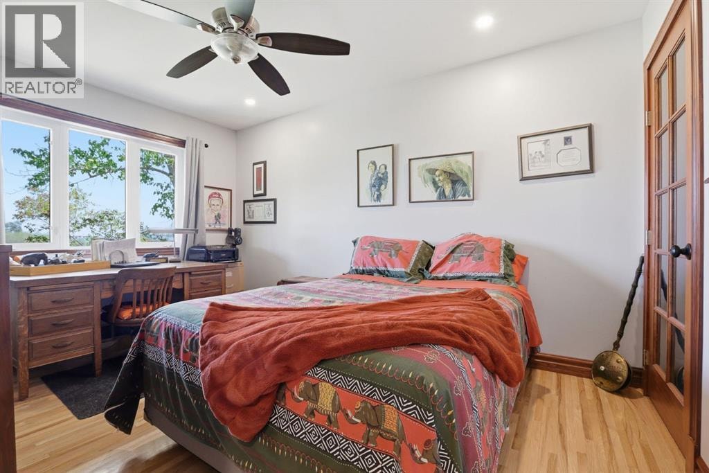 34 Oak Avenue — photo 20