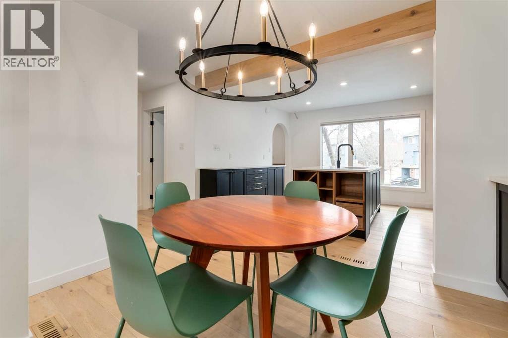 256 Point Mckay Terrace NW — photo 11