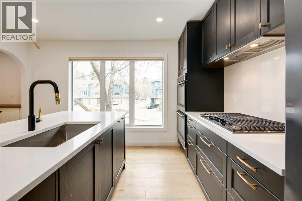 256 Point Mckay Terrace NW — photo 17