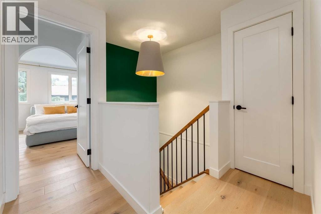 256 Point Mckay Terrace NW — photo 23
