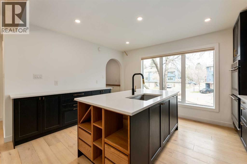 256 Point Mckay Terrace NW — photo 19