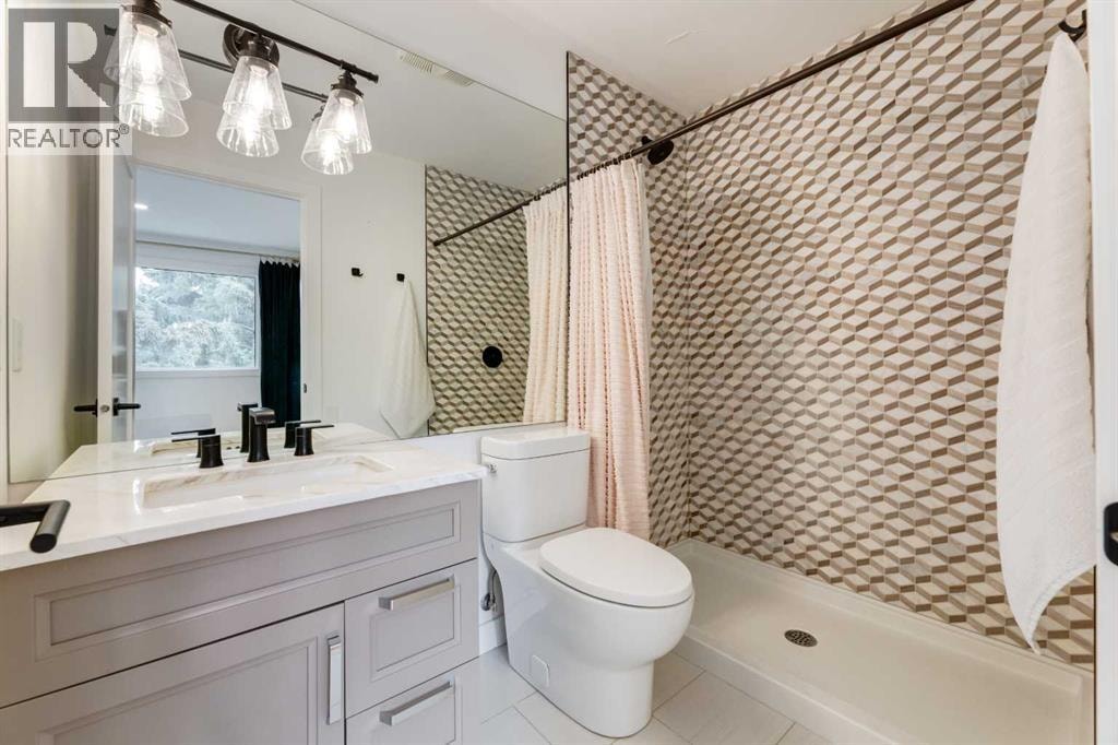 256 Point Mckay Terrace NW — photo 28