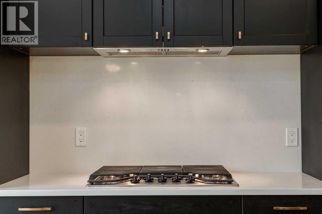 256 Point Mckay Terrace NW — photo 15