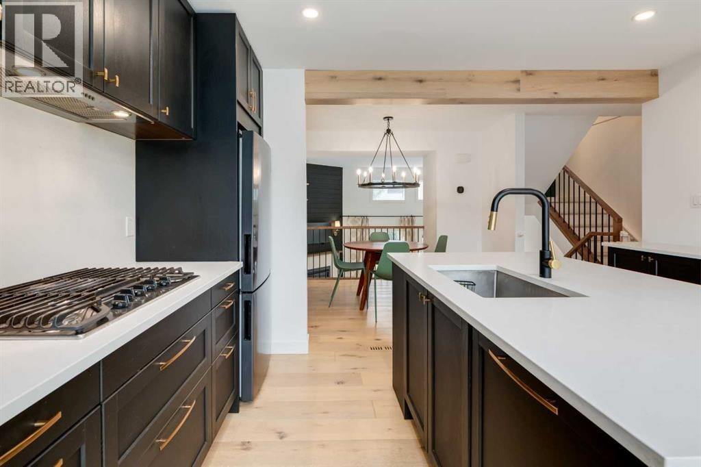 256 Point Mckay Terrace NW — photo 14