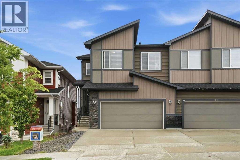 26 Crestbrook Drive SW — photo 1
