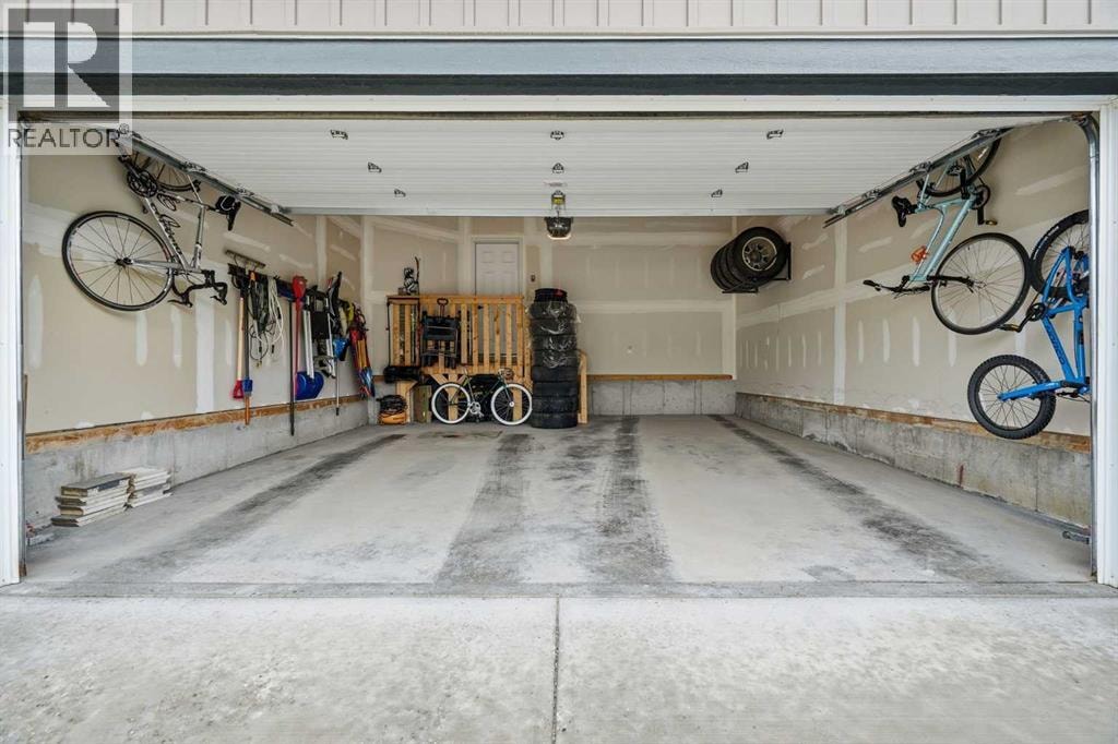 26 Crestbrook Drive SW — photo 35
