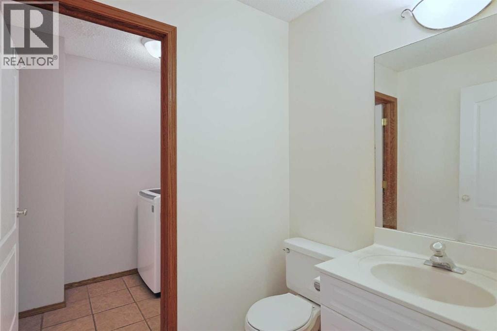 78 Hamptons Link NW — photo 14