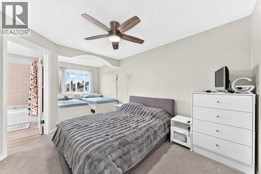 94 Tuscany Ridge Common NW — photo 23