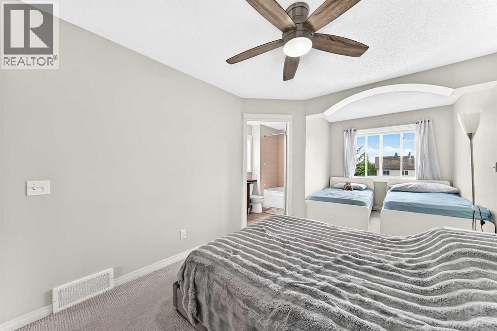 94 Tuscany Ridge Common NW — photo 24