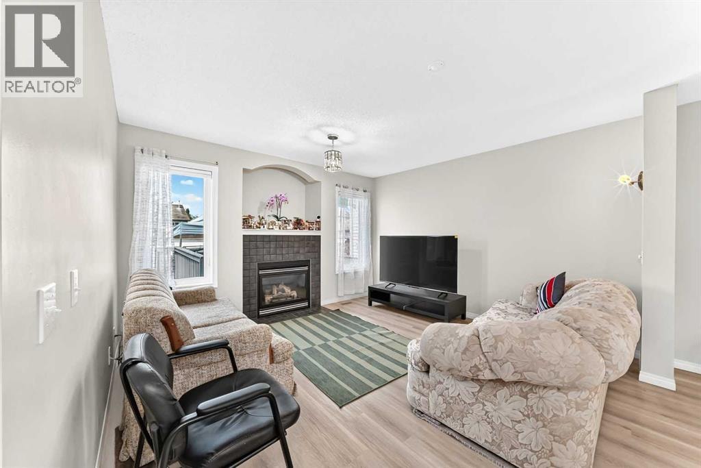 94 Tuscany Ridge Common NW — photo 4