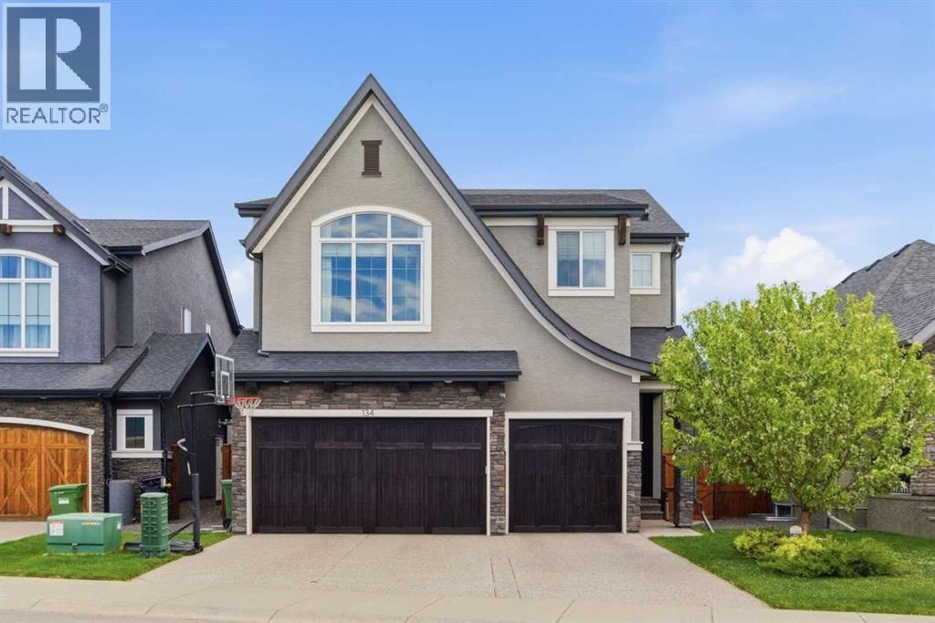 134 Cranbrook Circle SE