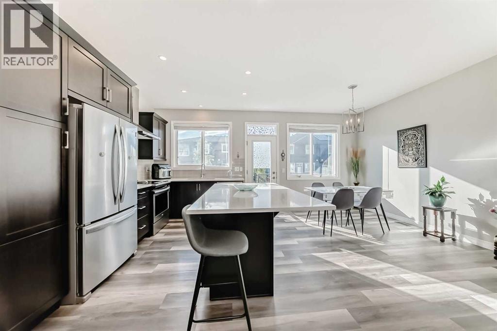 615 Kingsmere Way SE — photo 10