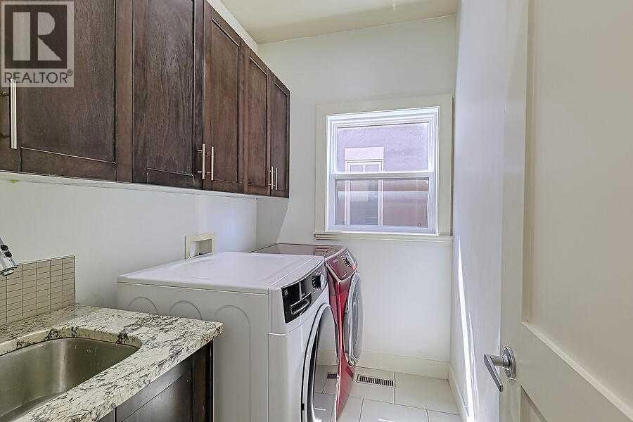 16 Rockcliff Point NW — photo 20
