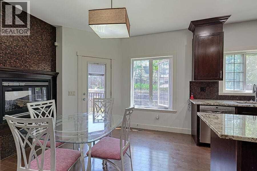 16 Rockcliff Point NW — photo 9