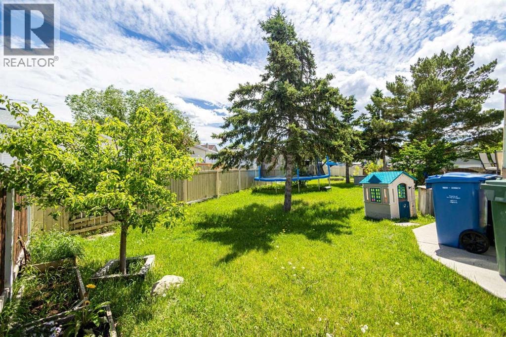 27 Erin Green Place SE — photo 40