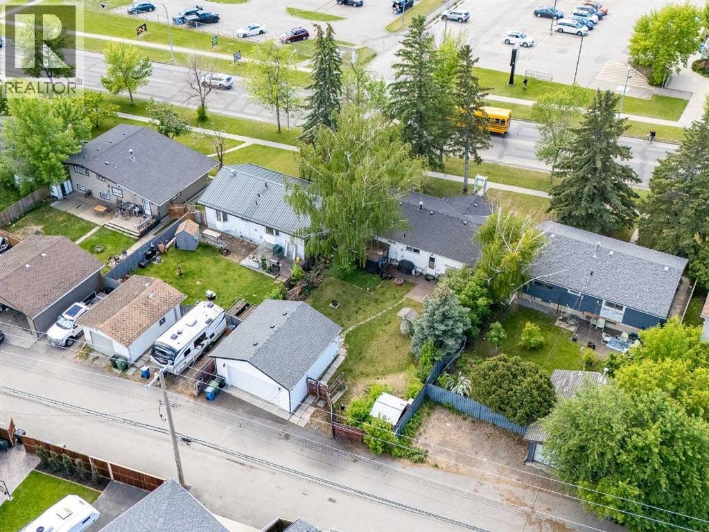 9020 Fairmount Drive SE — photo 38