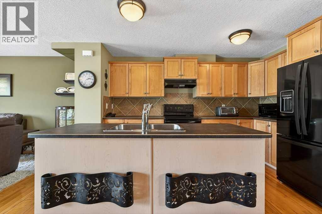 2, 2412 Kensington Road NW — photo 13