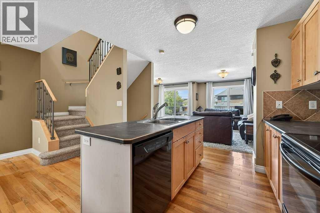 2, 2412 Kensington Road NW — photo 16