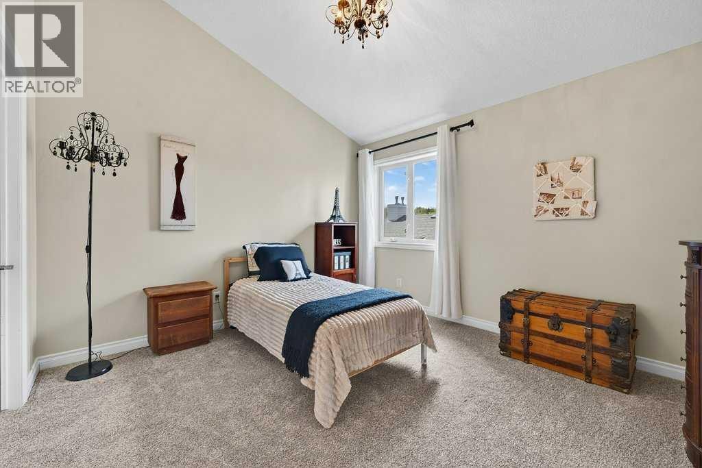 2, 2412 Kensington Road NW — photo 31