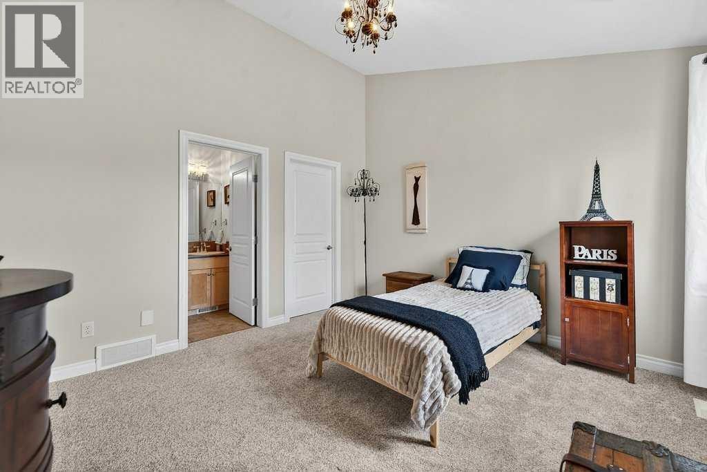 2, 2412 Kensington Road NW — photo 30