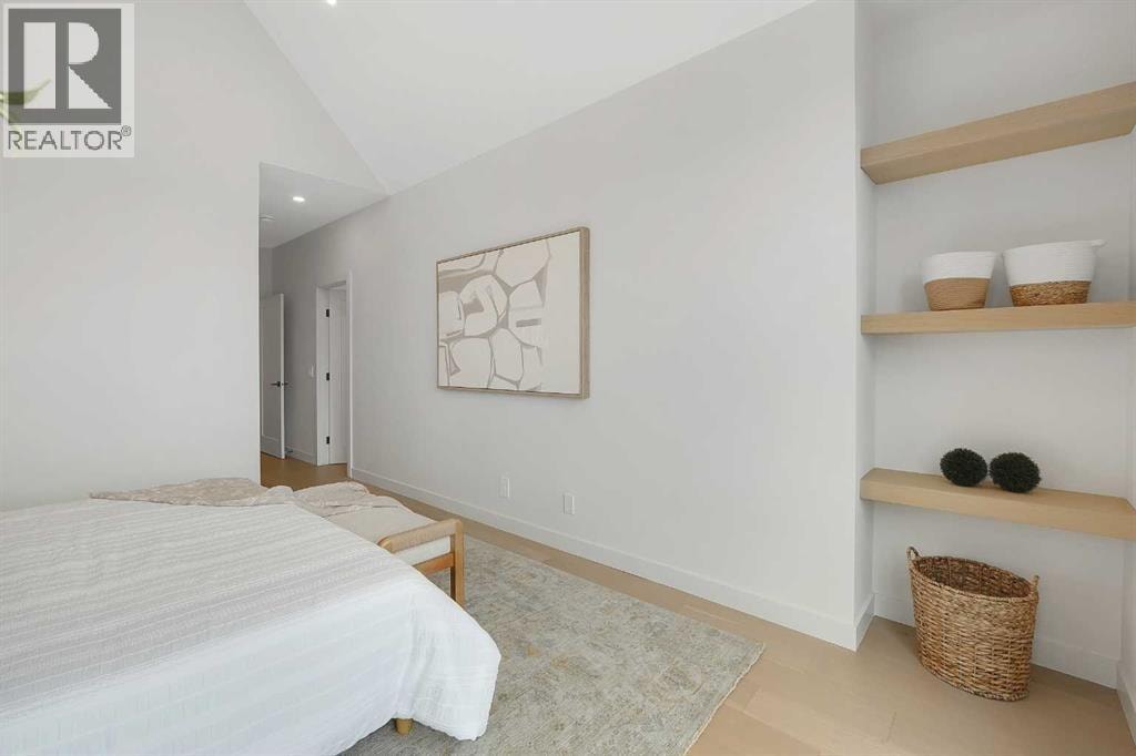 5018 21A Street SW — photo 27