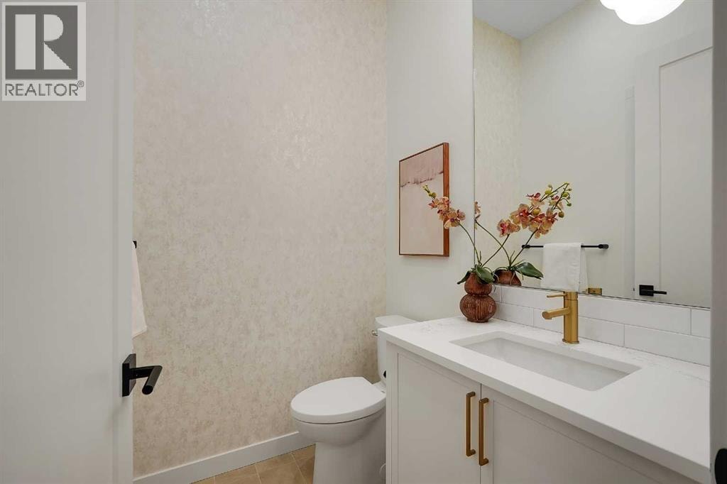 5018 21A Street SW — photo 16
