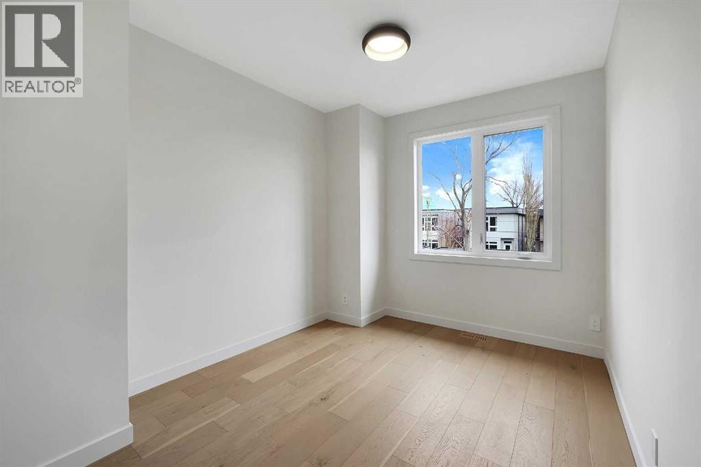 5018 21A Street SW — photo 21