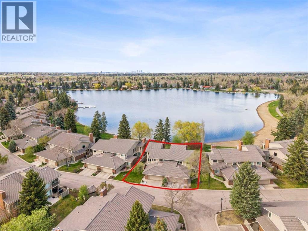 229, 20 Midpark Crescent SE
