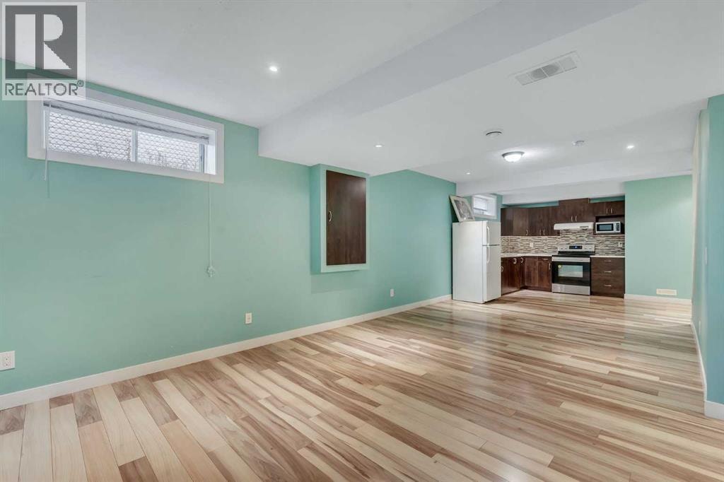 185 West Lakeview Drive — photo 33
