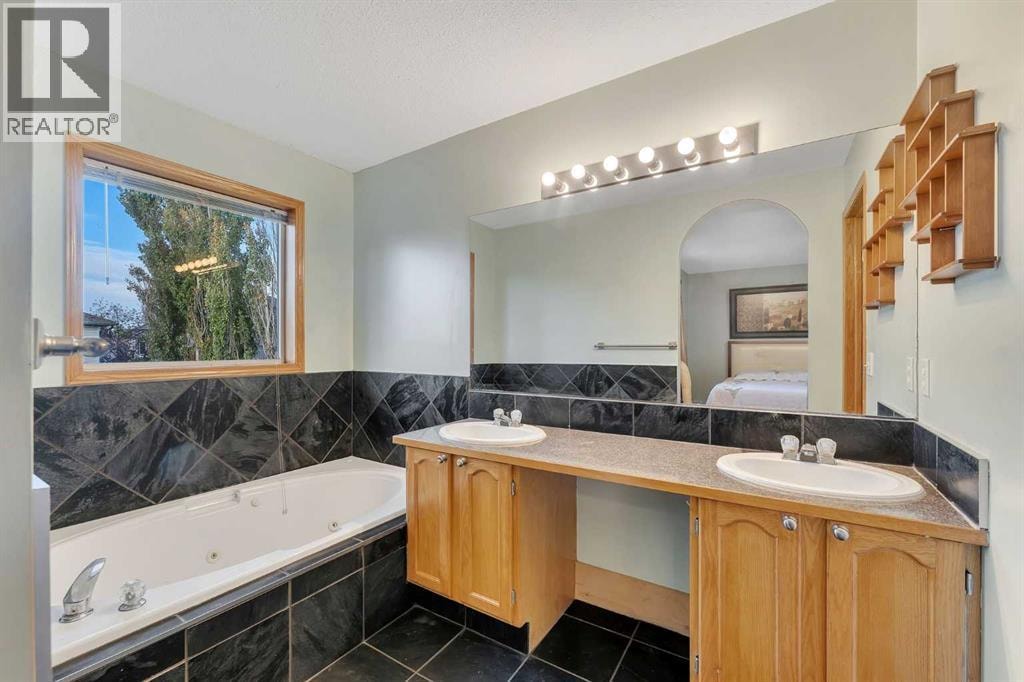 185 West Lakeview Drive — photo 22