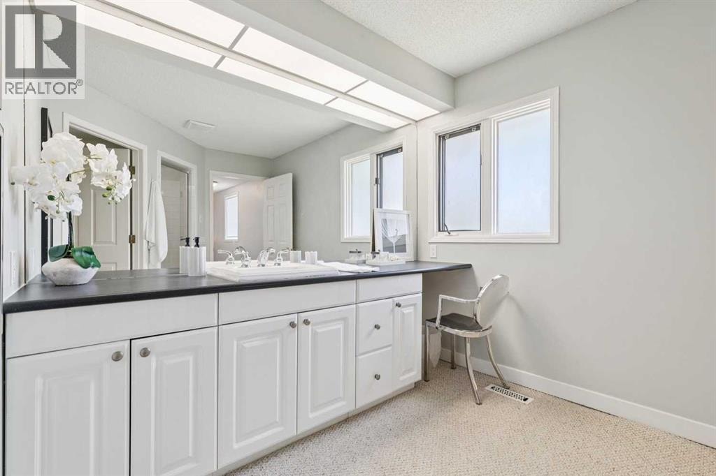402 Brunswick Avenue SW — photo 23