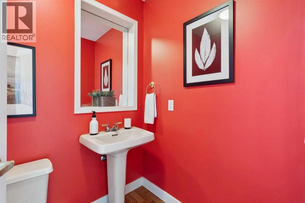 402 Brunswick Avenue SW — photo 18