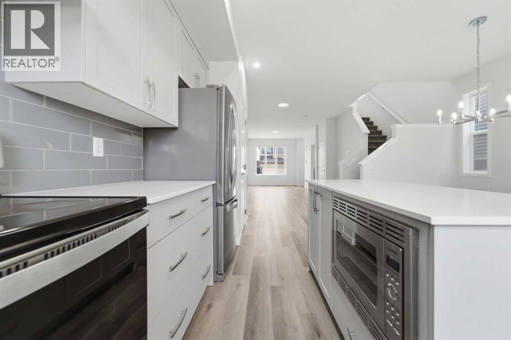 21 Corner Glen Row NE — photo 13