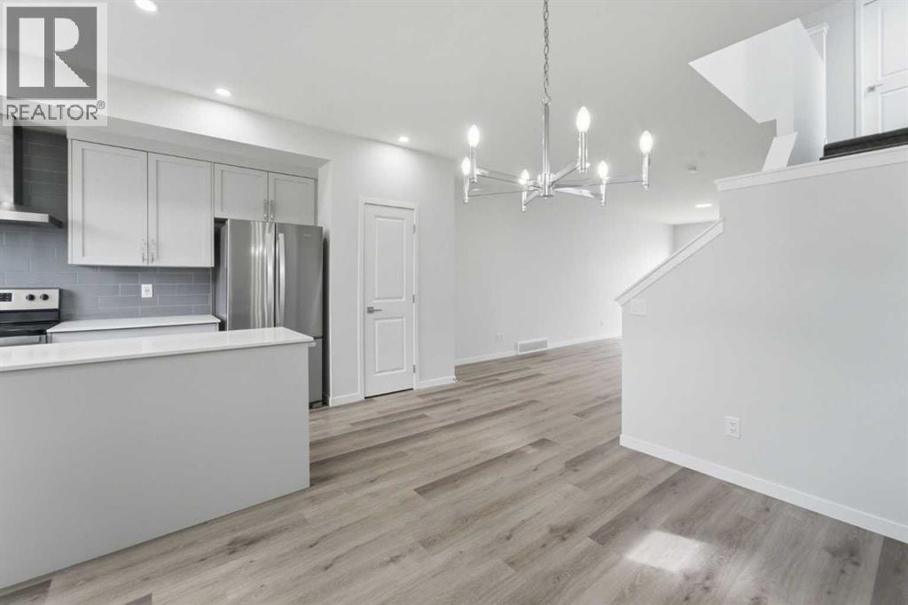 21 Corner Glen Row NE — photo 17