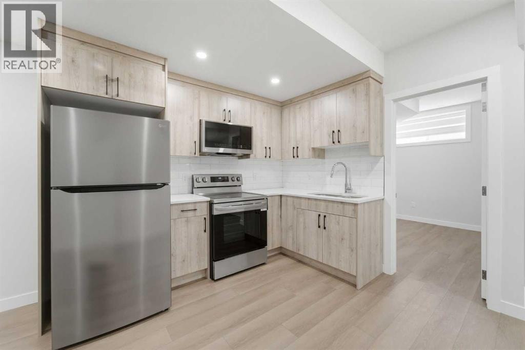 21 Corner Glen Row NE — photo 36