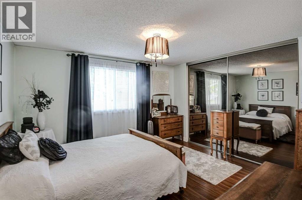 221, 99 Arbour Lake Road NW — photo 17