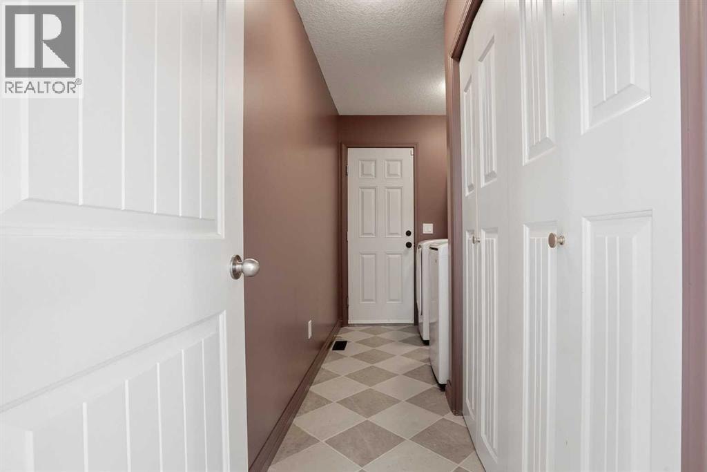 245169 271 Range Road — photo 33