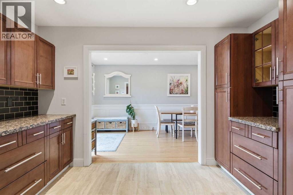 8616 Elbow Drive SW — photo 15