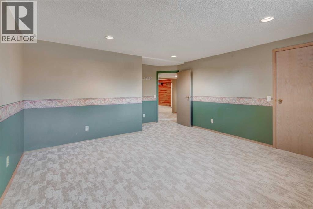 1032 Cantabrian Drive SW — photo 24