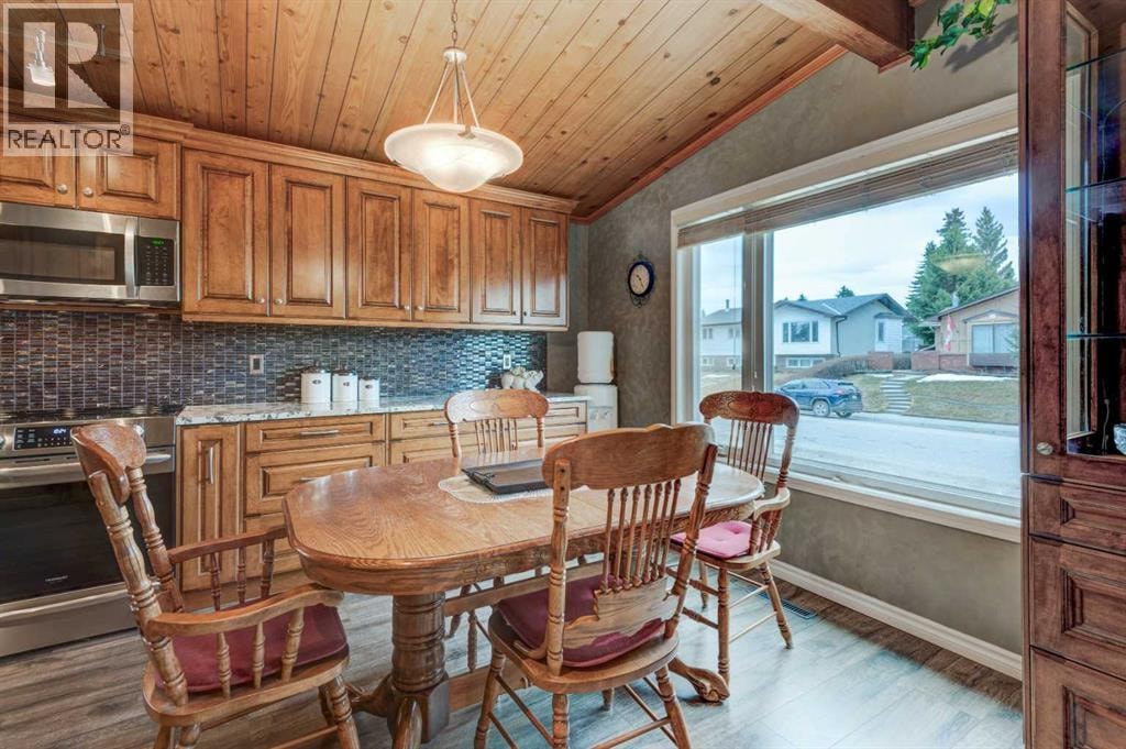 1032 Cantabrian Drive SW — photo 5