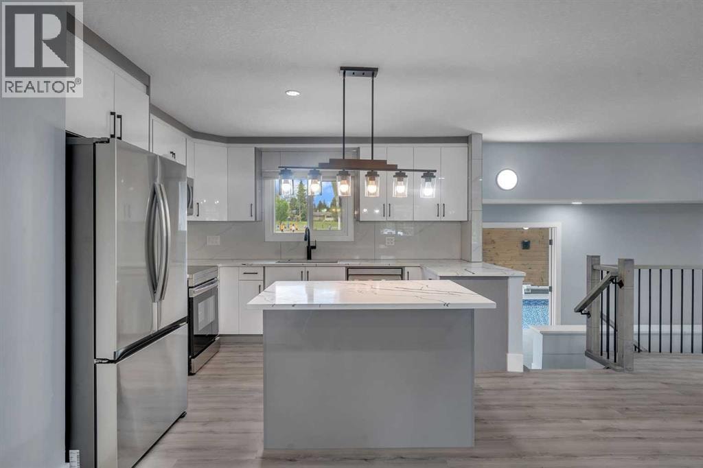 2930 Oakmoor Crescent SW — photo 11