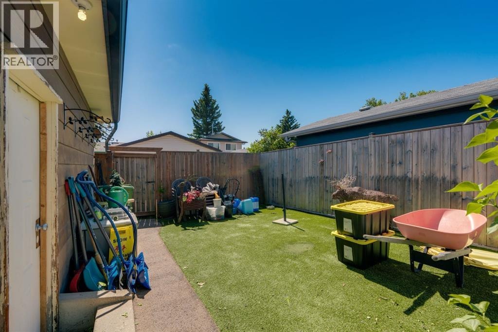 24 Shawcliffe Road SW — photo 32