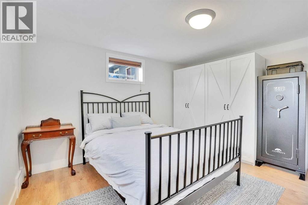 34 Malibou Road SW — photo 32