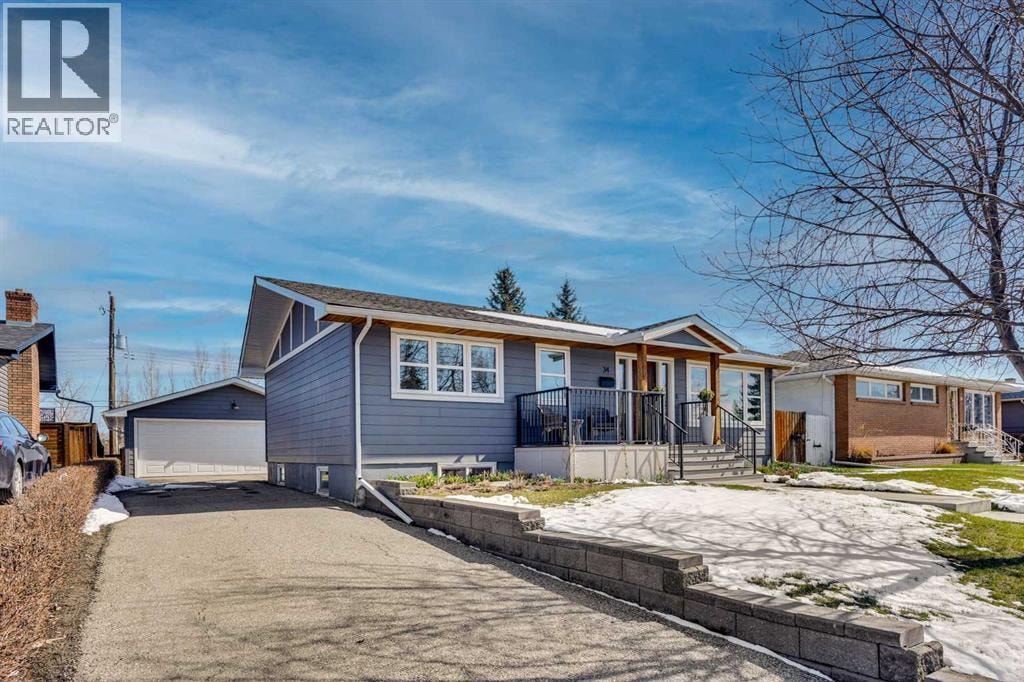 34 Malibou Road SW — photo 3