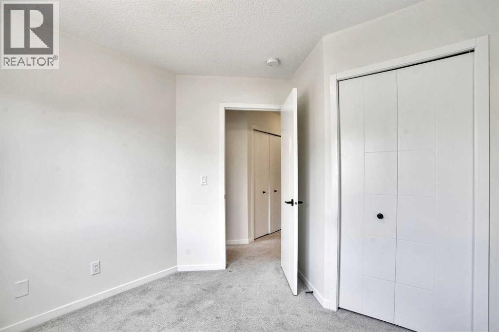 229 SOUTH POINT Park SW — photo 18