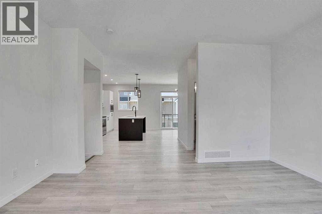 229 SOUTH POINT Park SW — photo 9