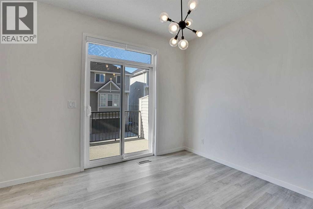 229 SOUTH POINT Park SW — photo 6